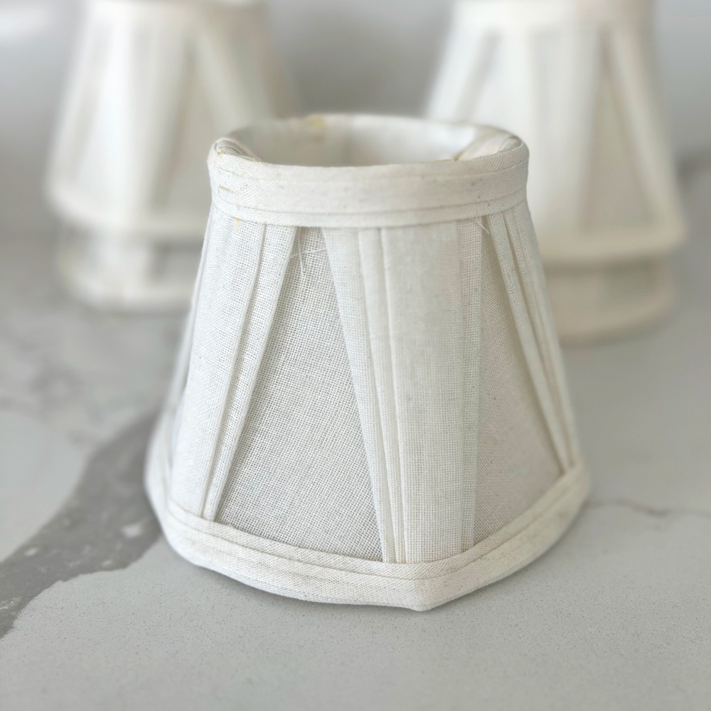 Set of 5 Box Pleat Linen Mini Lamp Shades Off-White Clip-On